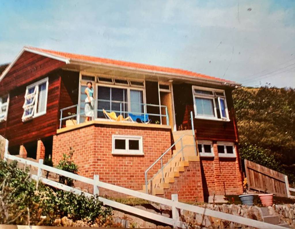 Original Scenic Drive, Merewether home with killer views for sale
