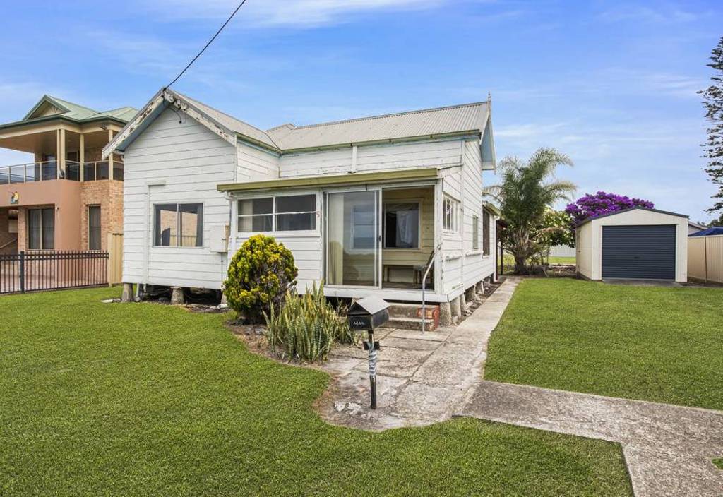 Under the hammer 100yearold Cottage overlooking Swansea channel