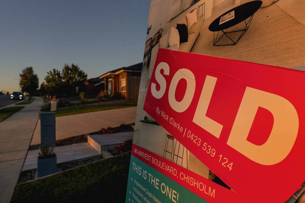 2000 fewer homes sold in Newcastle and Lake Macquarie