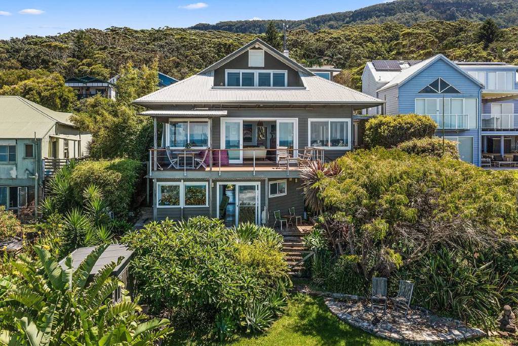 Lawrence Hargrave Drive, Wombarra home for sale with 4.5m to 5m guide