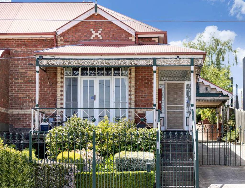Lake Wendouree's parade offers three properties for sale