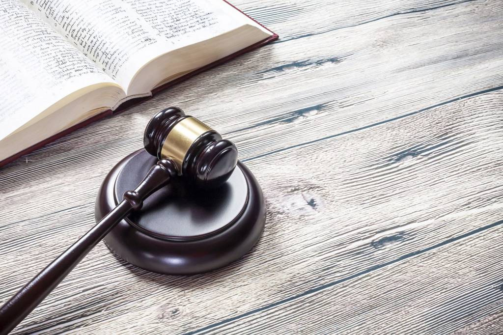 8 key auction speak terms every buyer should know