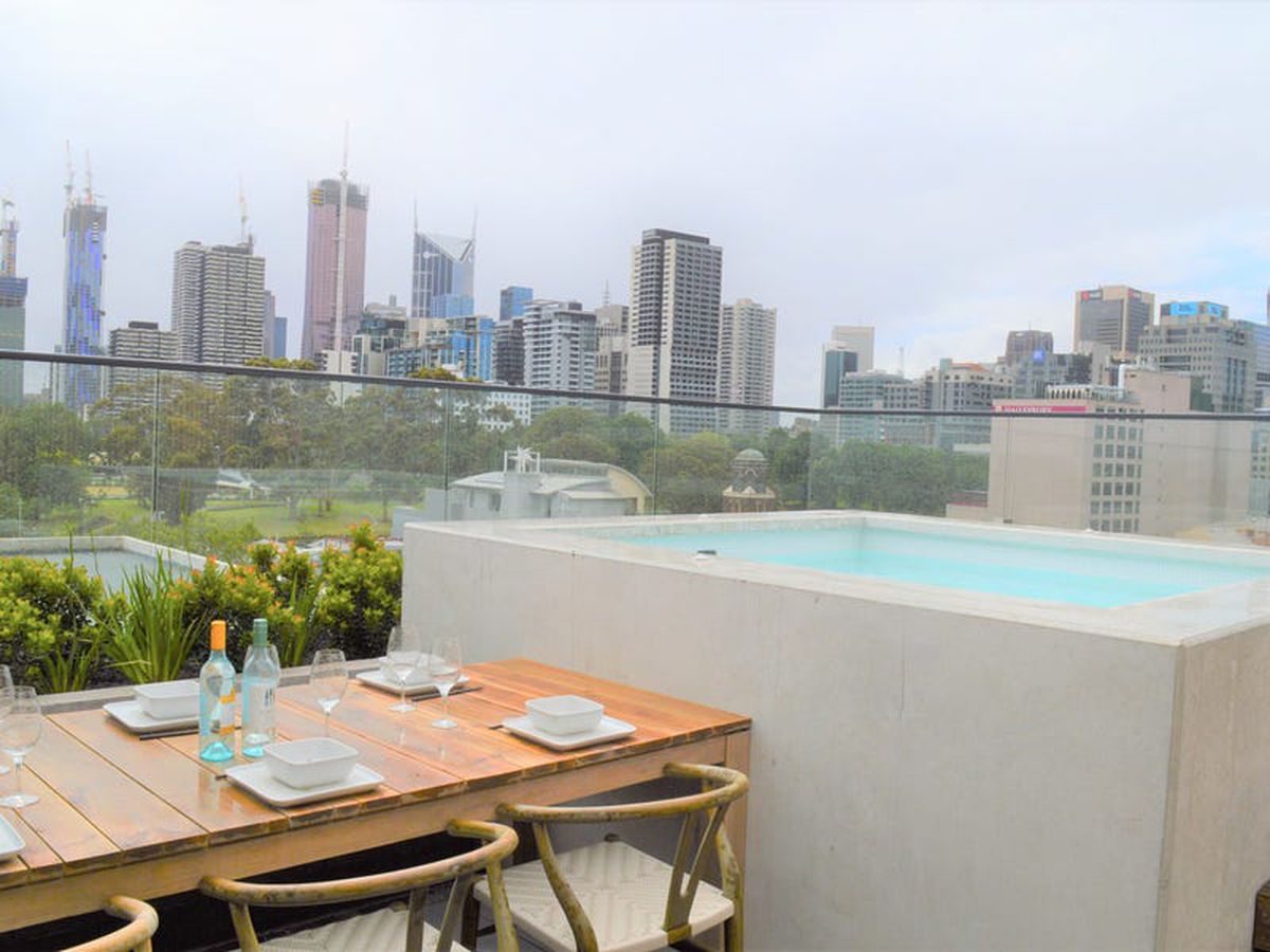 WEST MELBOURNE for Rent 602/130 Dudley Street, West Melbourne, VIC