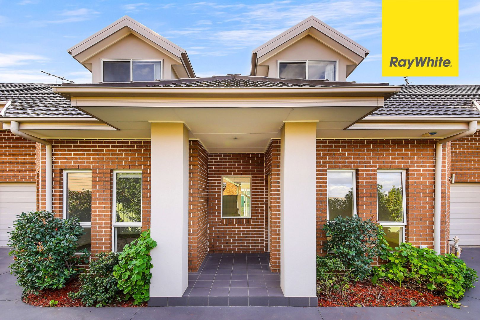 CONDELL PARK For Rent: 4/57 Gleeson 