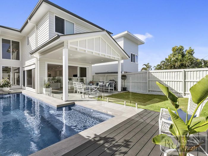 11 Bayview Street, Wellington Point, QLD 4160 Property Details view