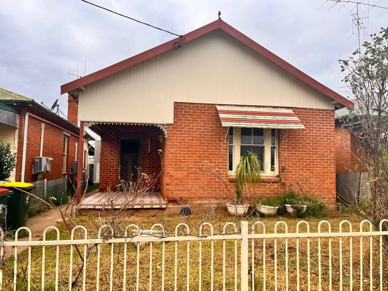 28 Nanima Street, Eugowra, NSW 2806 for Sale
