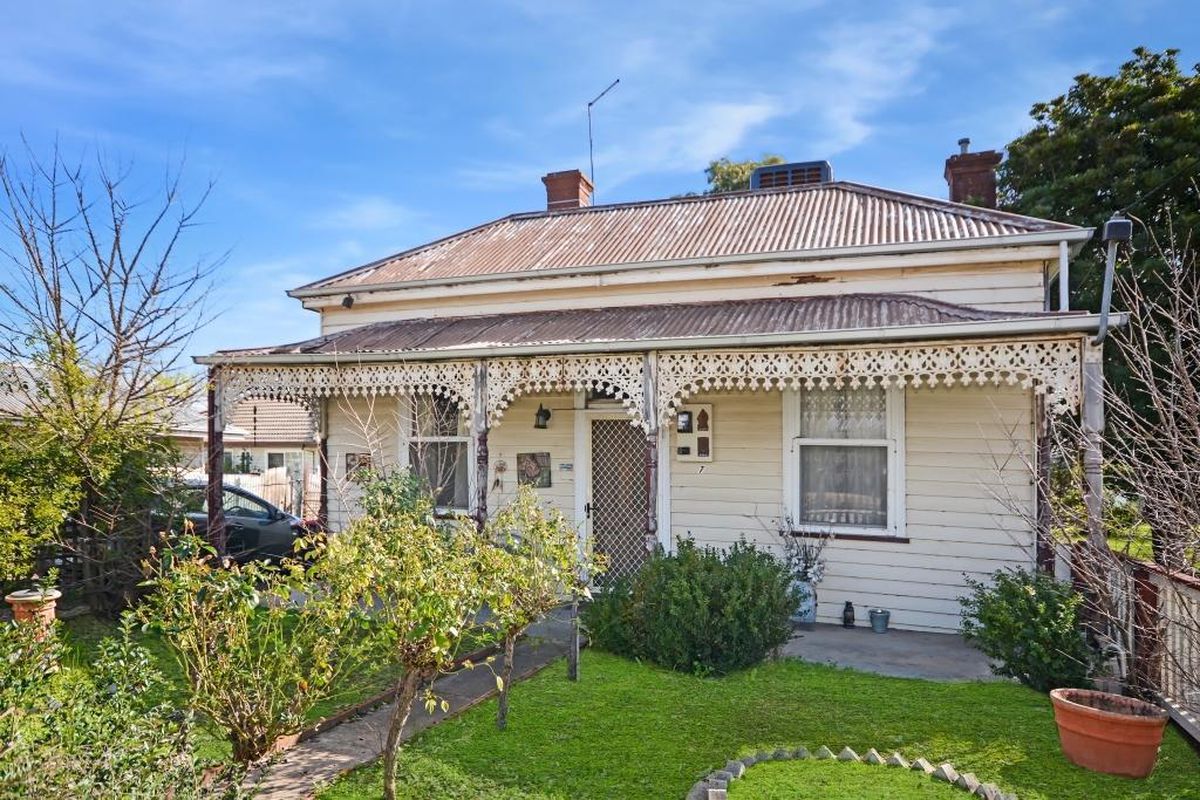 7 Main Street, Stawell, VIC 3380 for Sale