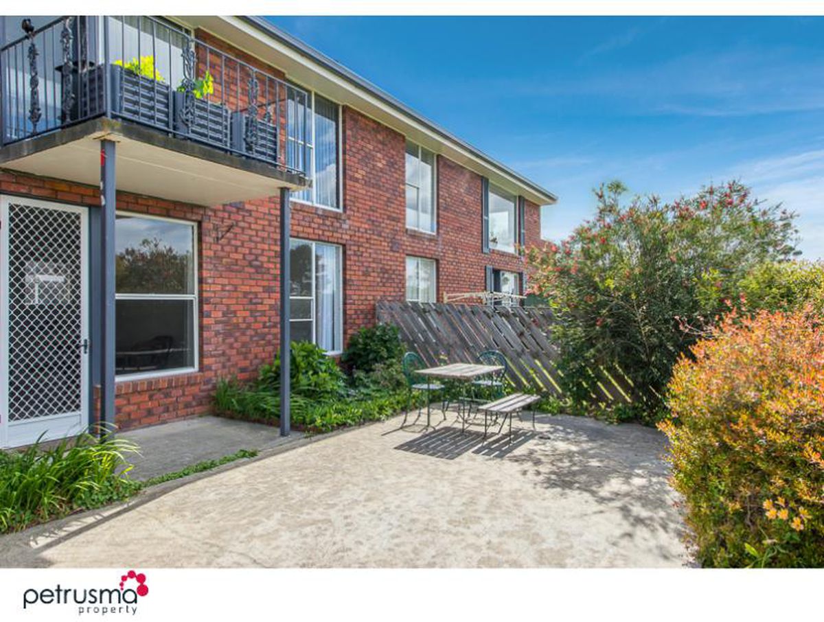 4 / 5 Luttrell Avenue, Bellerive, TAS 7018 for Sale