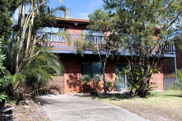 20 Mermaid Avenue Hawks Nest NSW 2324 Sale Rental History
