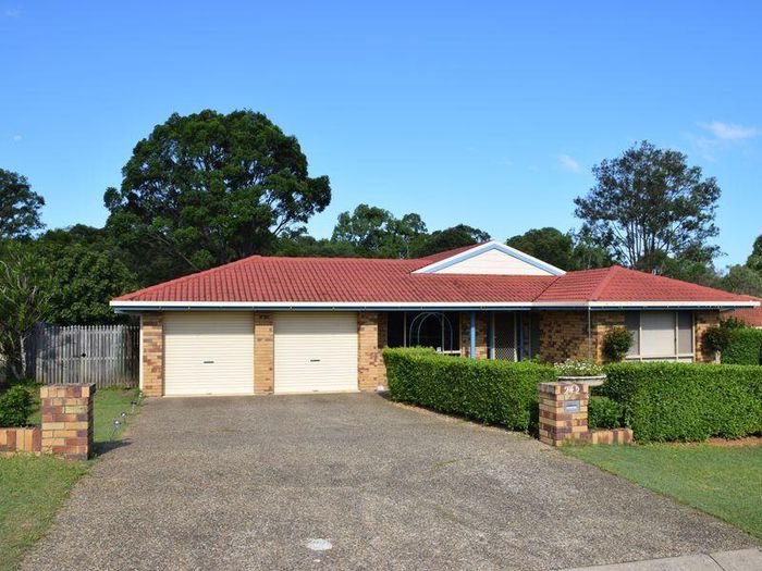 242 Mildura Drive, Helensvale, QLD 4212 Property Details