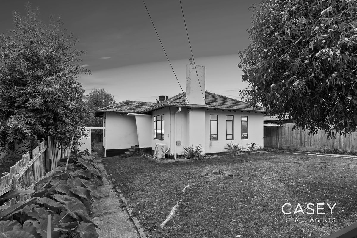26 Deakin Crescent, Dandenong North, VIC 3175 for Sale