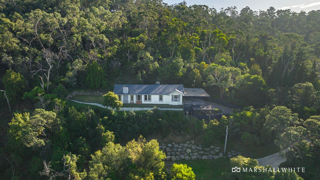 104 Two Bays Road, Mount Eliza, VIC 3930 for Sale