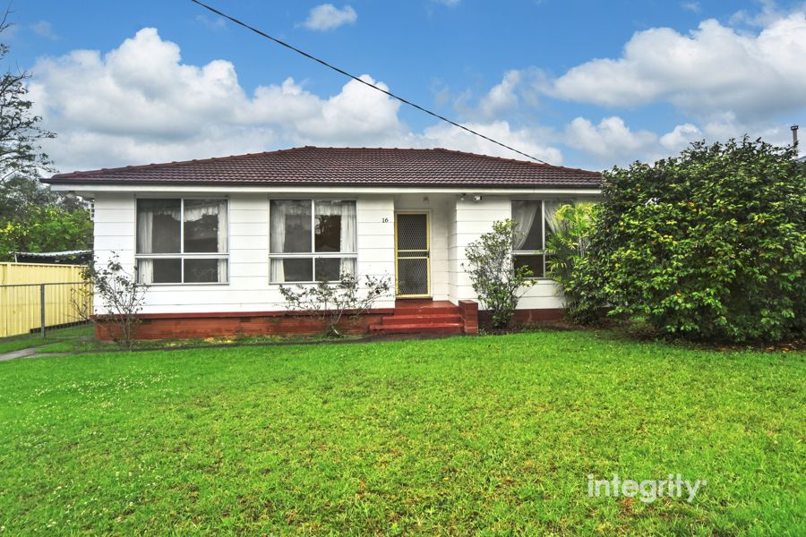 16 Stuart Street, Nowra, NSW 2541 for Sale