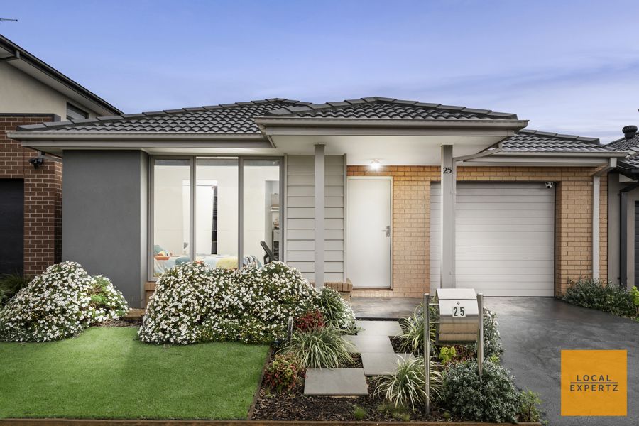 25 Westbury Avenue, Rockbank, VIC 3335 for Sale