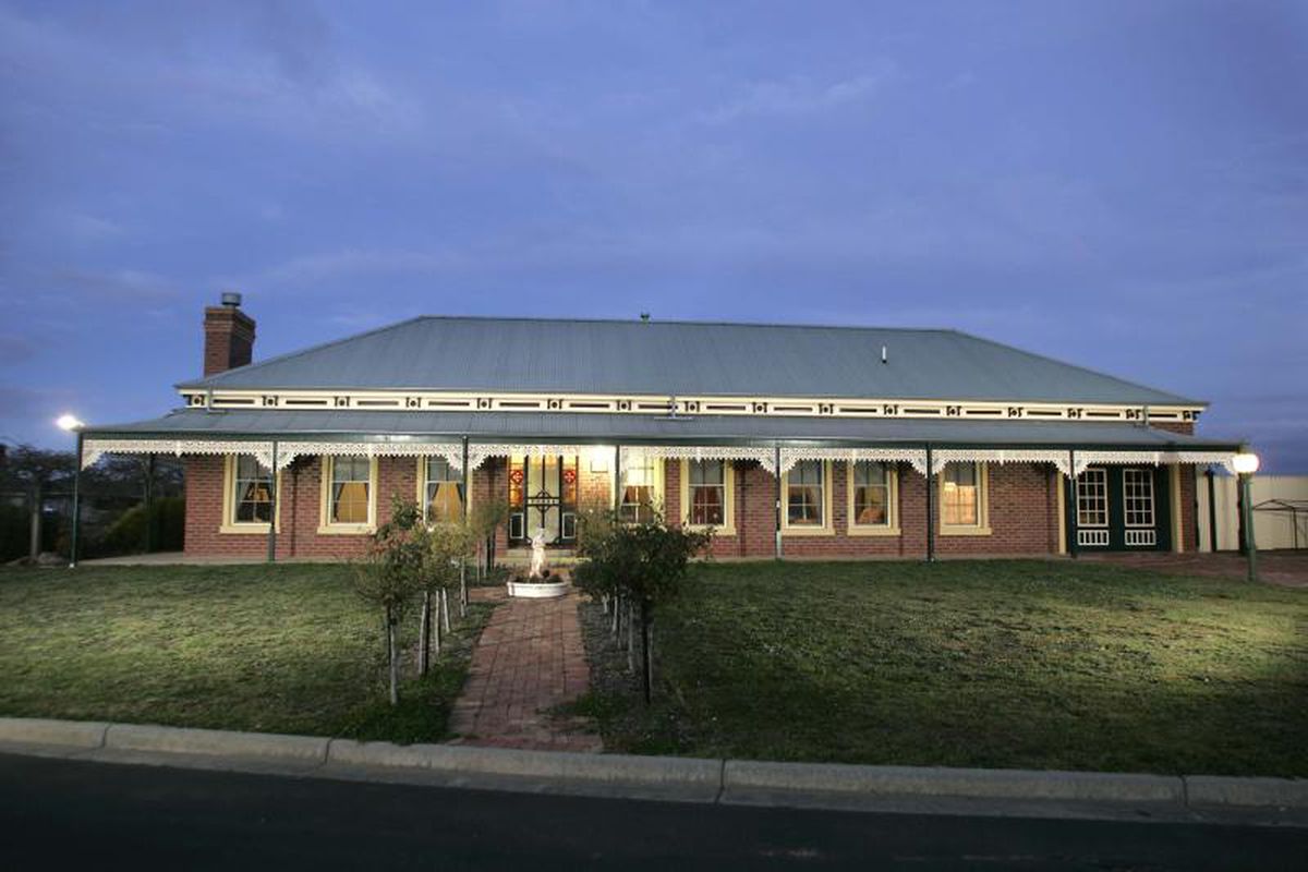 33 St Andrews Drive, Werribee, VIC 3030 for Sale