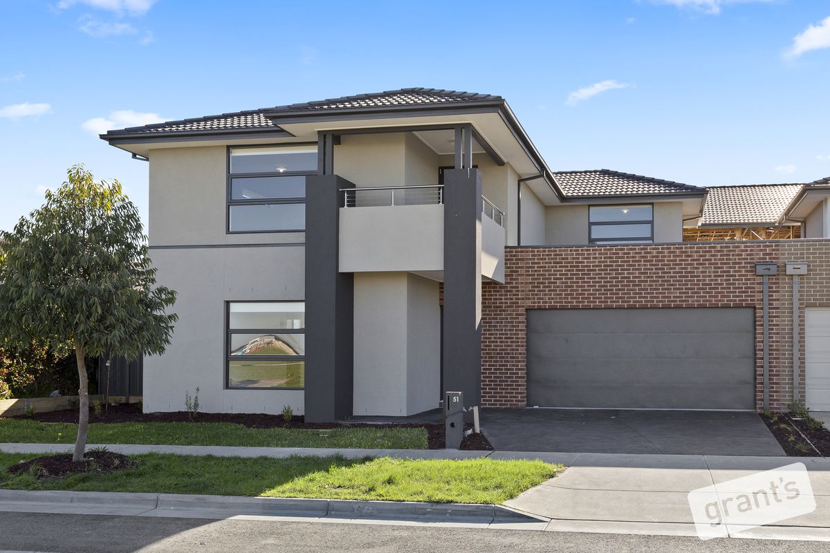 CLYDE NORTH for Rent 51 Springleaf Avenue, Clyde North, VIC 3978 for