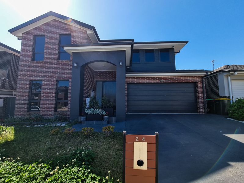 DENHAM COURT for Rent 24 Stonecrop Street, Denham Court, NSW 2565 for