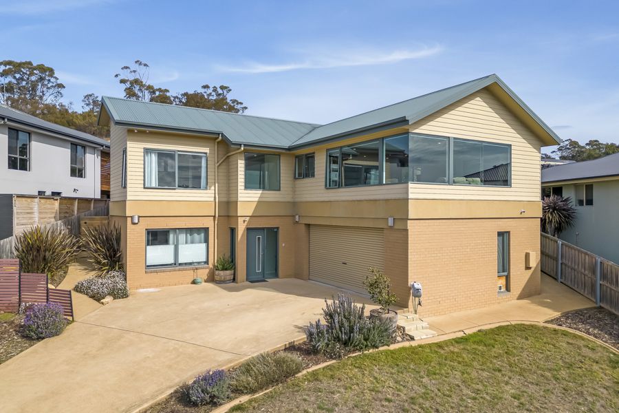 15 Raleigh Court, Howrah, TAS 7018 for Sale