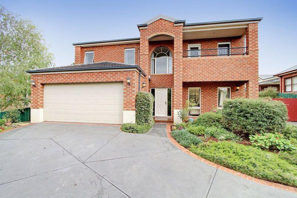 3 Chardonnay Grove, Chirnside Park, VIC 3116 for Sale