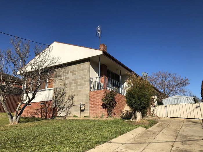 7 Lambie Street, Tumut, NSW 2720 Property Details