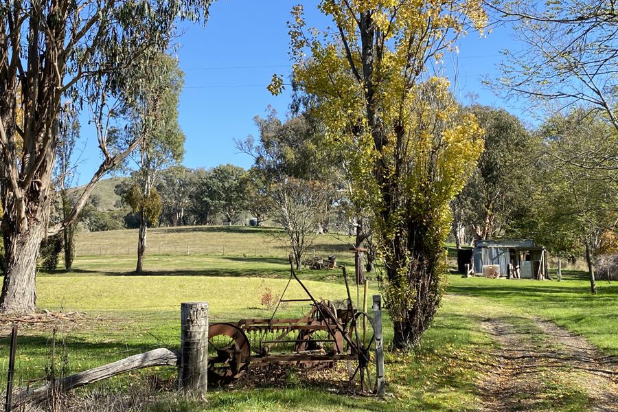 454 Sandy Creek Road, Sandy Creek, VIC 3695 for Sale